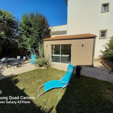 L'Irresistible Apartment Chaumont  Exterior photo